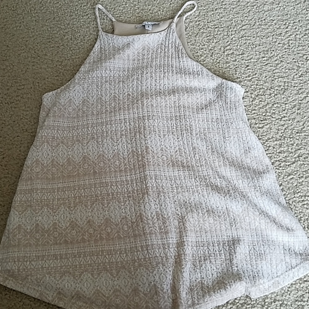 Casual yet dressy tol! Perfect condition!!